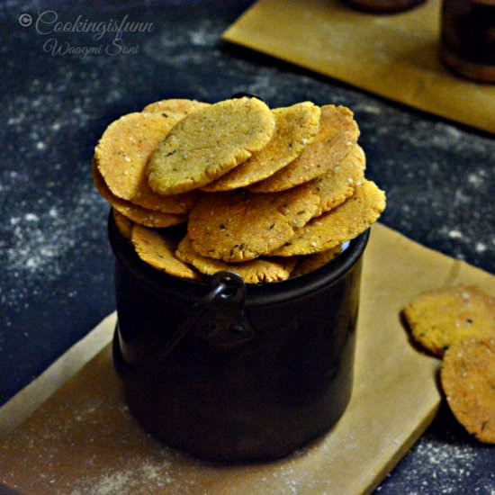 Cornmeal Flaky Biscuits