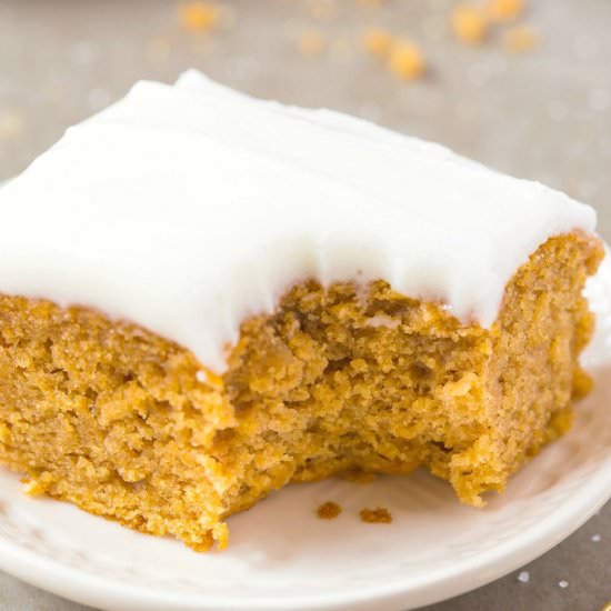 Flourless Pumpkin Breakfast Cake