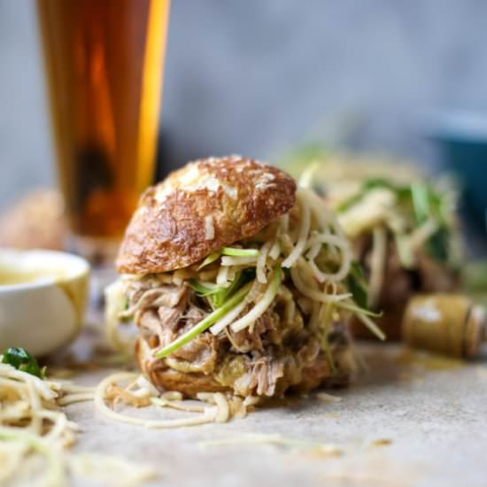 smoky pulled pork sandwiches