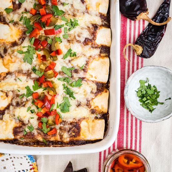 Slow Cooker Mole Pork Enchiladas