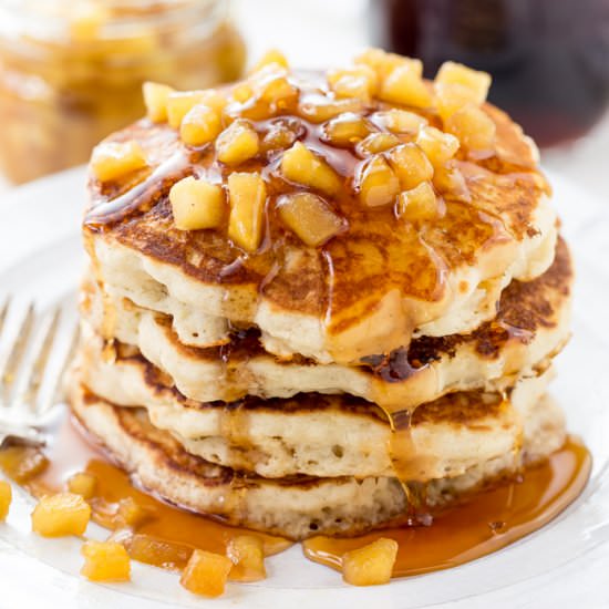 Fluffy Apple Pancakes