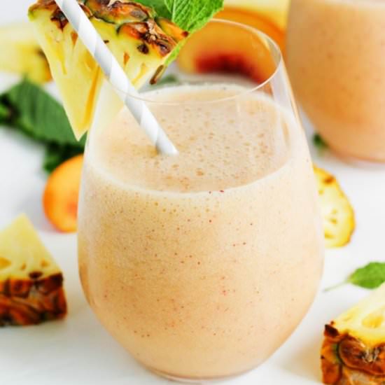 Pineapple Peach Mint Smoothies