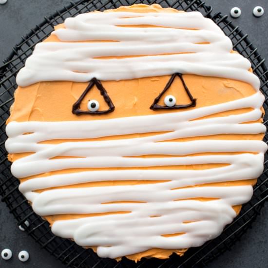 Halloween Mummy Giant Cookie