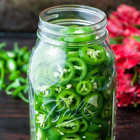Fridge Pickled Jalapeno Peppers