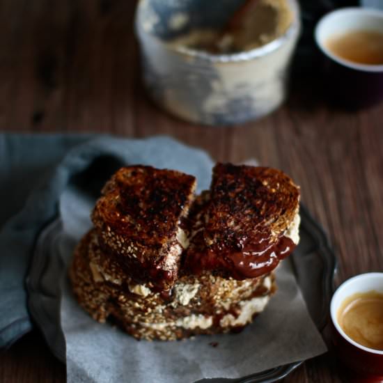 Halva & Chocolate Toastie