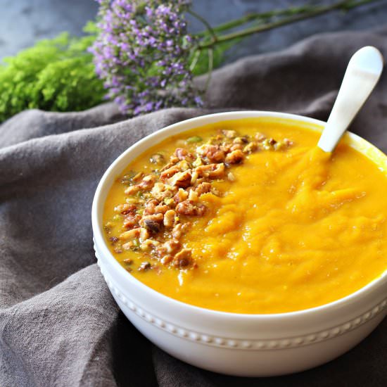 Butternut Squash & Turmeric Soup