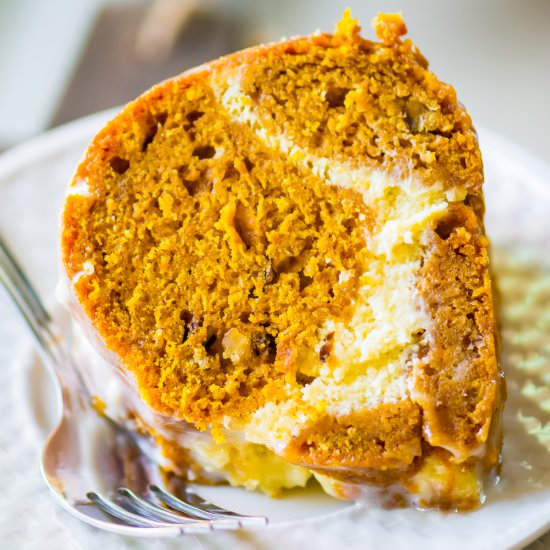 Pumpkin Bundt Cake with Cheesecake