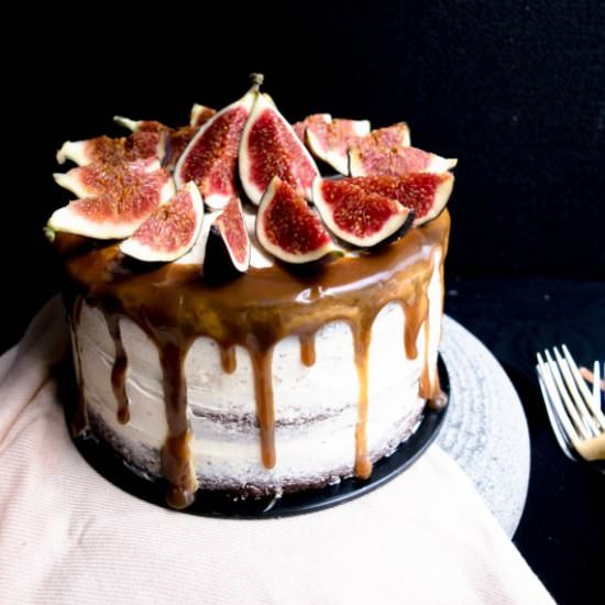 Chocolate Whiskey Honey Cake