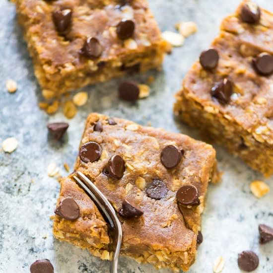 Healthy Oatmeal Chocolate Chip Bars