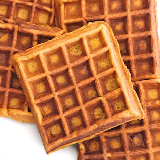 Pumpkin Eggnog Waffles