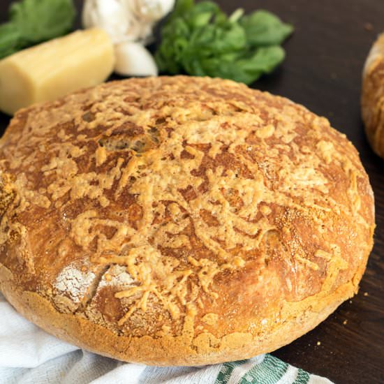 No-Knead Cheese Bread