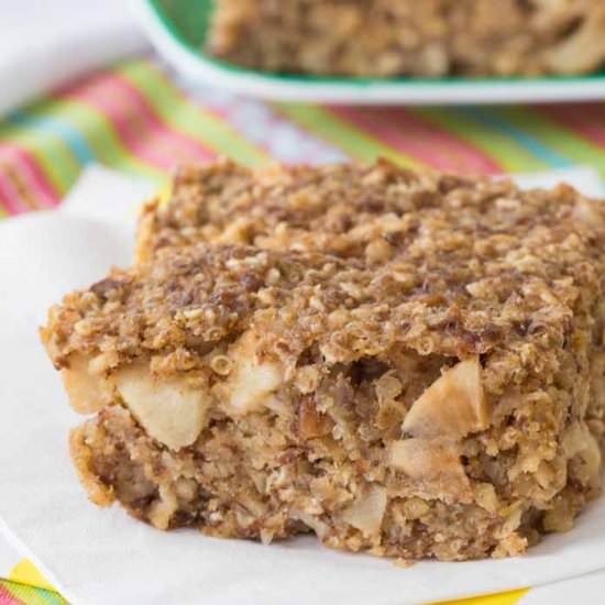 Cinnamon Apple Quinoa Breakfast Bar
