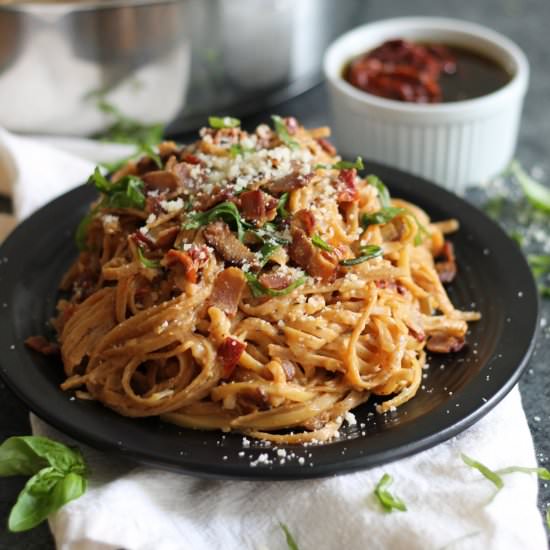 Sundried Tomato and Bacon Pasta