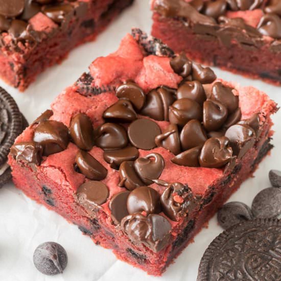 Oreo Red Velvet Cookie Bars