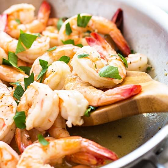15 Minute Buttery Garlic Shrimp