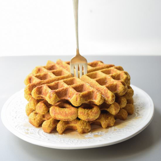 Pumpkin Oat Waffles