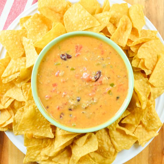 Chili Queso Dip