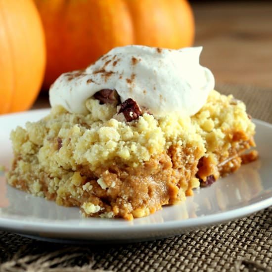 Pumpkin Crunch Dump Cake