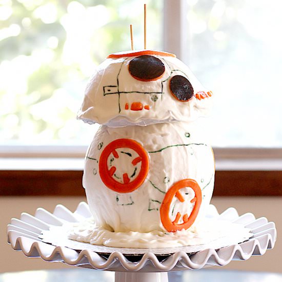 BB-8 Droid Star Wars Cake