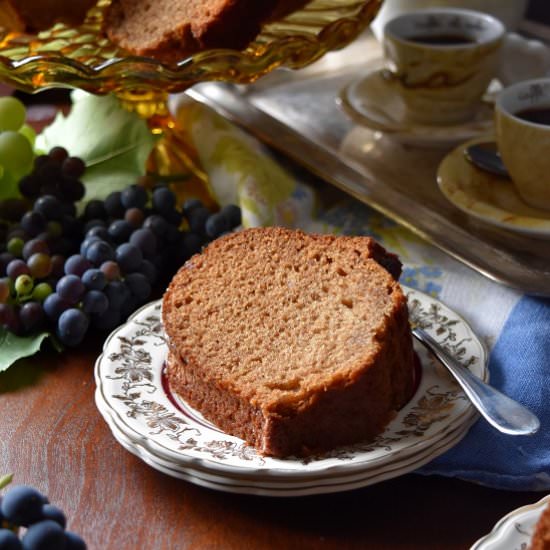 Super Moist Honey Spice Cake