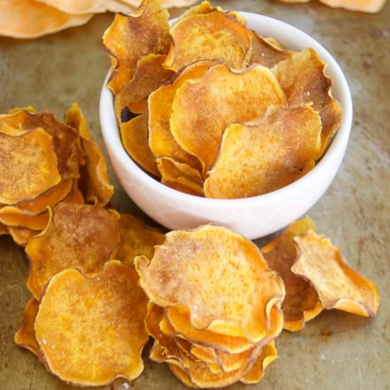 Crunchy Baked Sweet Potatoes Chips