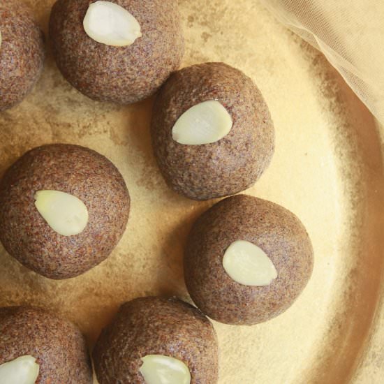 Ragi Jaggery Laddoos