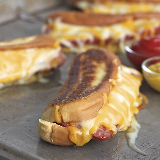 Grilled Cheese Hot Dogs