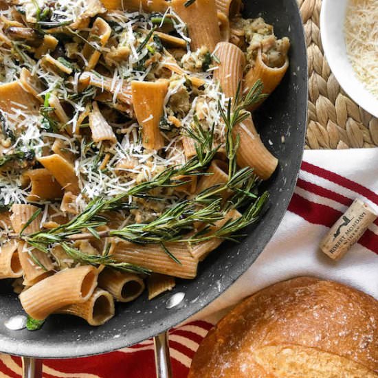 Mushroom, Sausage and Spinach Pasta