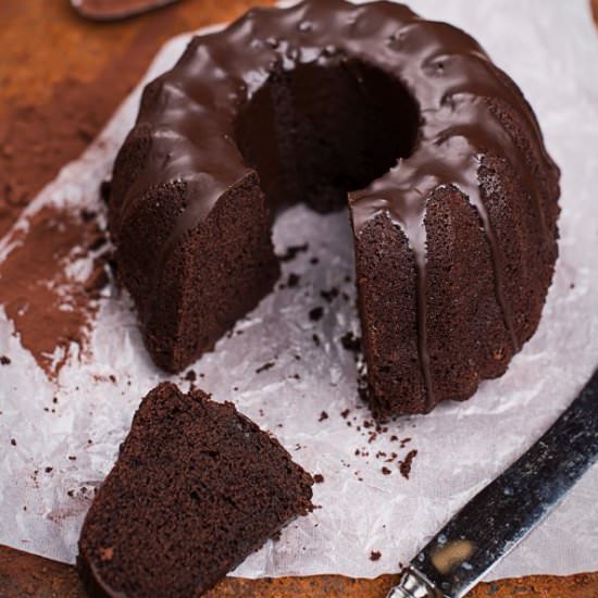 Fudgy Chocolate Beer Bundt Cake