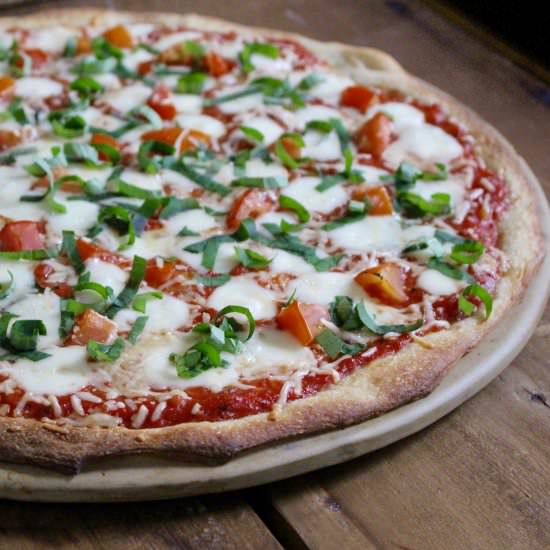 Easy Margherita Pizza