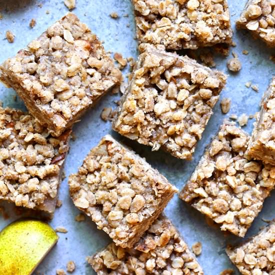 Oatmeal Cookie Pear Bars