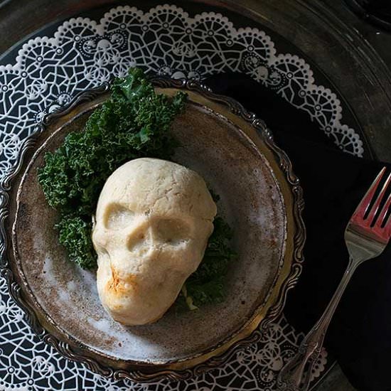 Spooky Skull Vegan Pot Pies for Hal