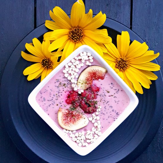 Raspberry-banana yogurt