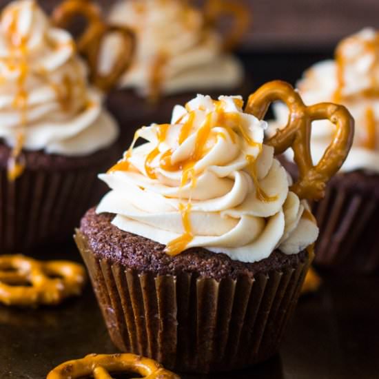 Chocolate Stout Pub Cupcakes