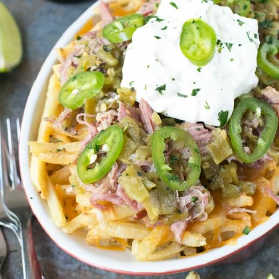 Green Chili Pulled Pork Fries