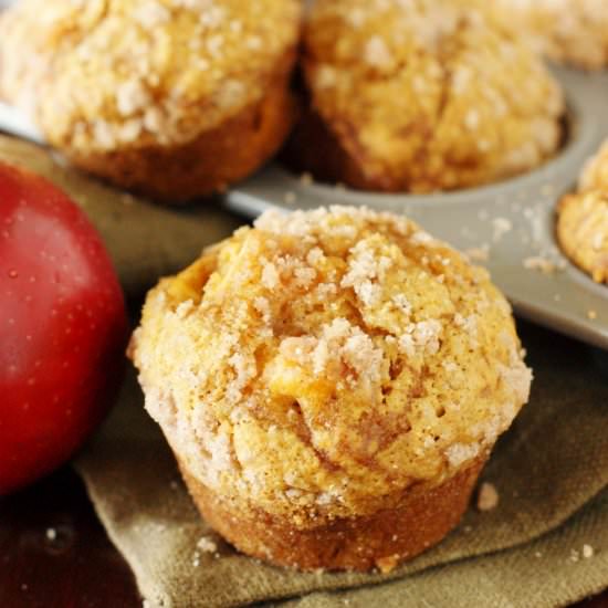 Pumpkin Apple Streusel Muffins