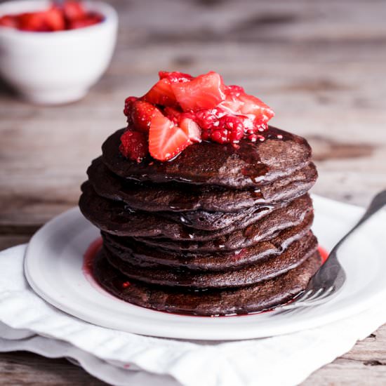 Easy Chocolate Banana Oat Pancakes