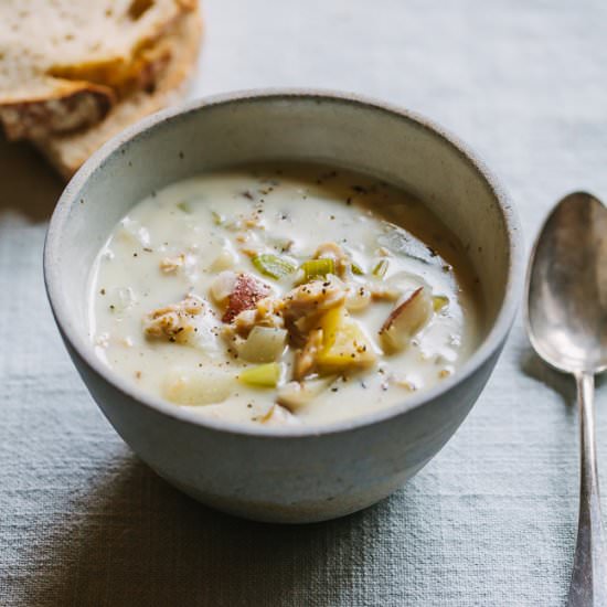 Weeknight Clam Chowder