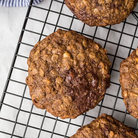Teff Oatmeal Chocolate Chip Cookies