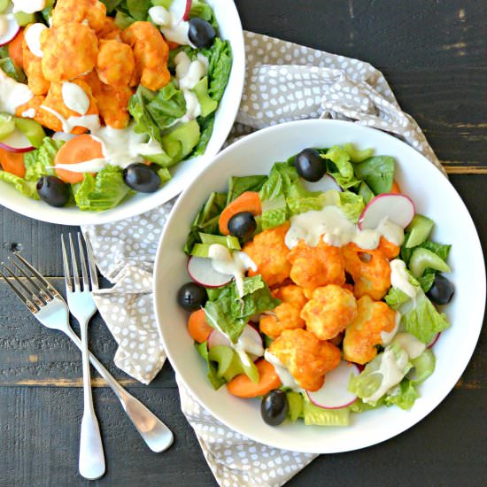 Buffalo Cauliflower Bites Salad