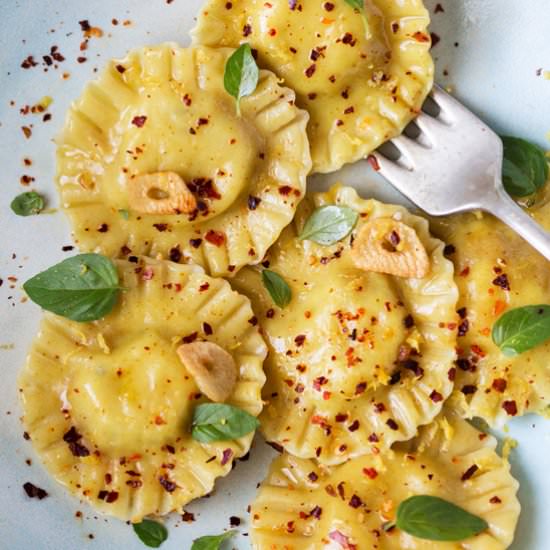 Vegan pumpkin & ricotta ravioli