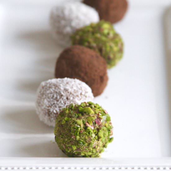 Date & Fig Bliss Balls