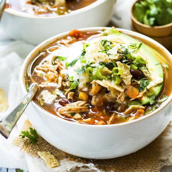 Slow Cooker Chicken Tortilla Soup