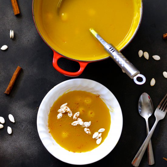 Korean Pumpkin Soup (Hobakjuk)