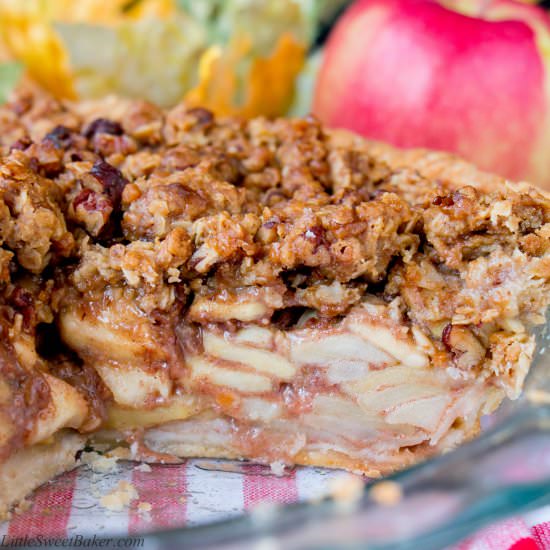 Toffee Apple Pecan Crumble Pie