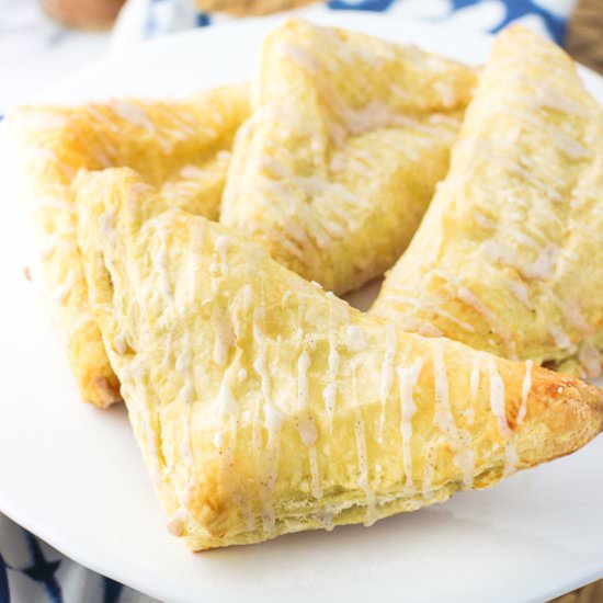 Puff Pastry Apple Turnovers
