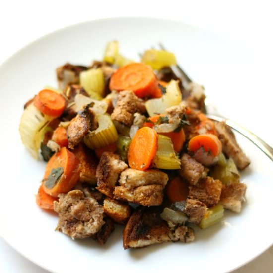 The Best Gluten-Free Vegan Stuffing