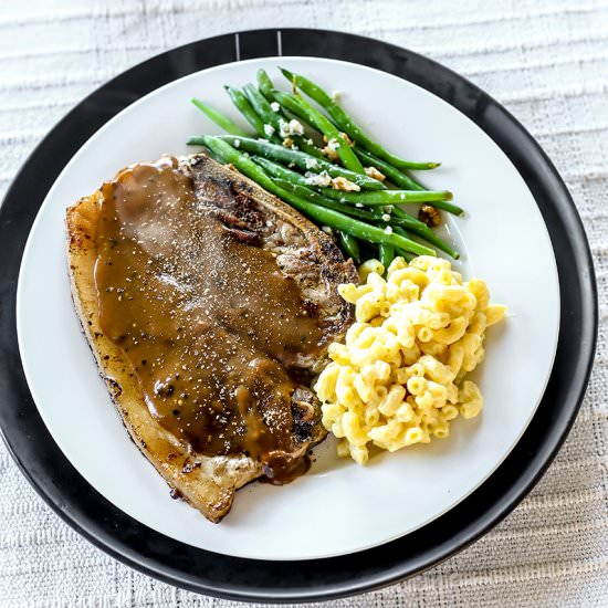 Grilled Pork with Cracked Pepper