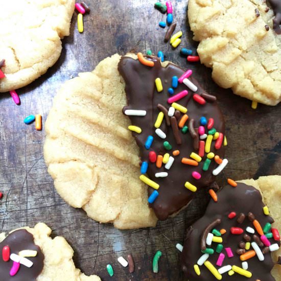 Cashew Butter Crinkle Cookies