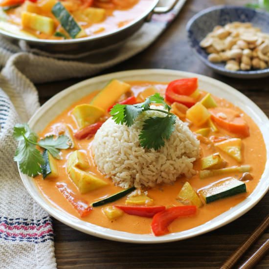 30-Minute Vegetarian Red Curry